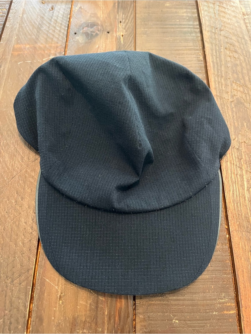 lululemon athletica L/XL hat